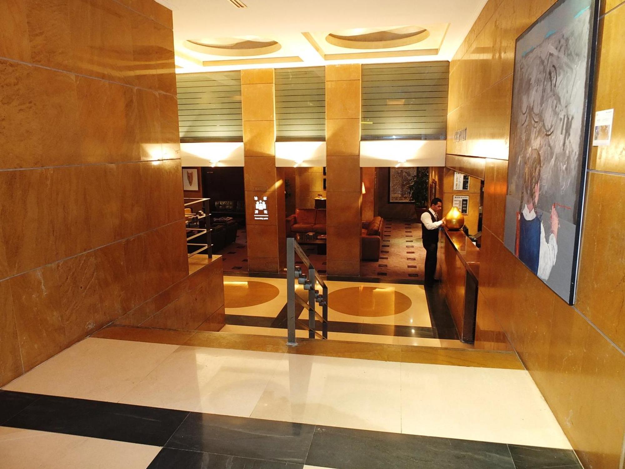 Plaza Hotel Βηρυτός Εξωτερικό φωτογραφία