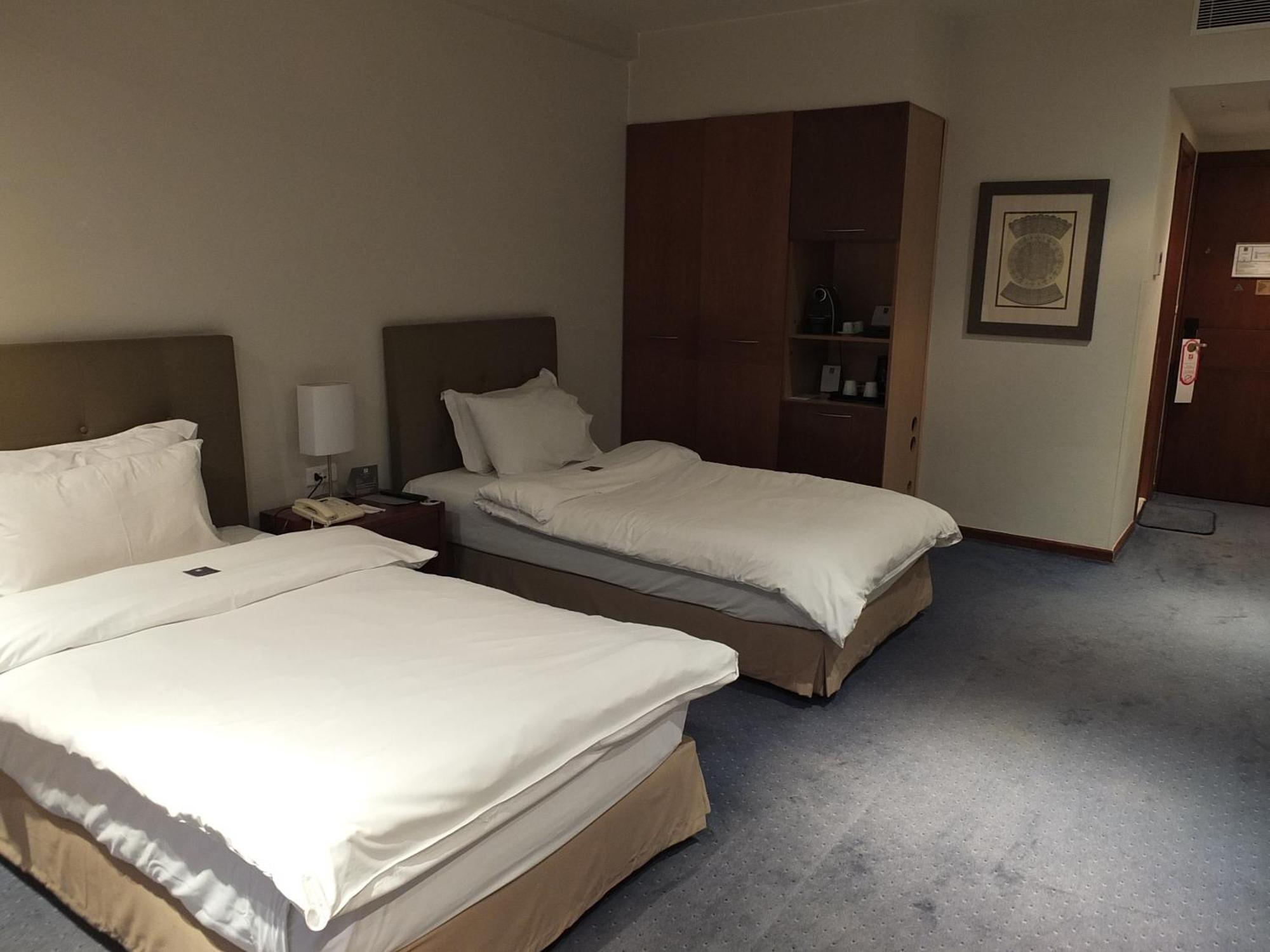 Plaza Hotel Βηρυτός Εξωτερικό φωτογραφία