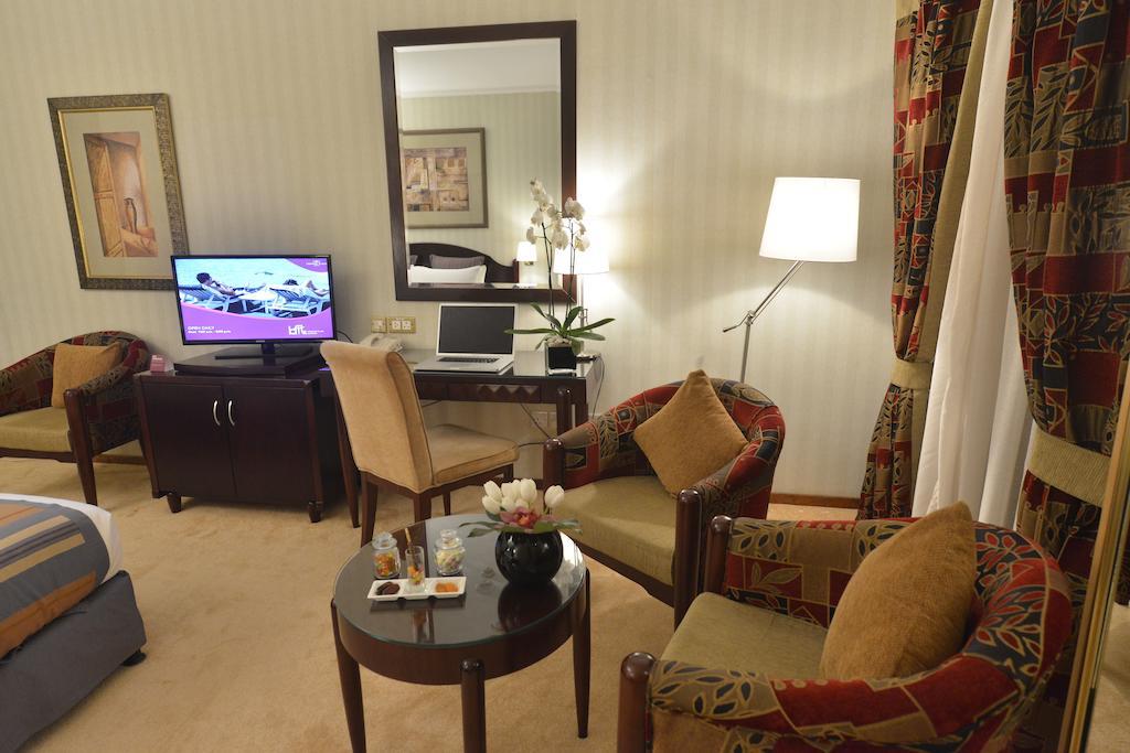 Plaza Hotel Βηρυτός Εξωτερικό φωτογραφία